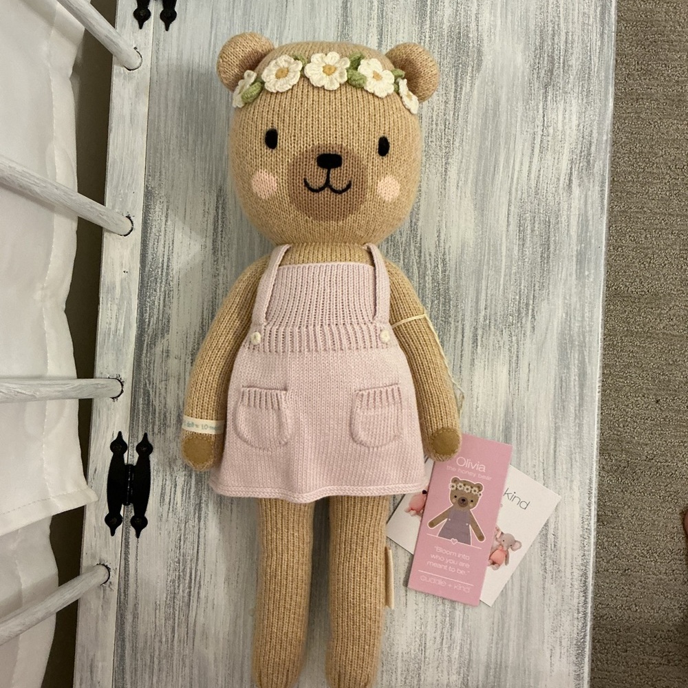 Olivia the Honey Bear - 20” - Picture 4 of 4
